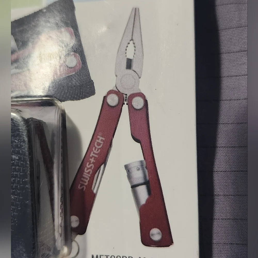 Swiss+Tech Mini Multi-Tool Keychain - Picture 6 of 7